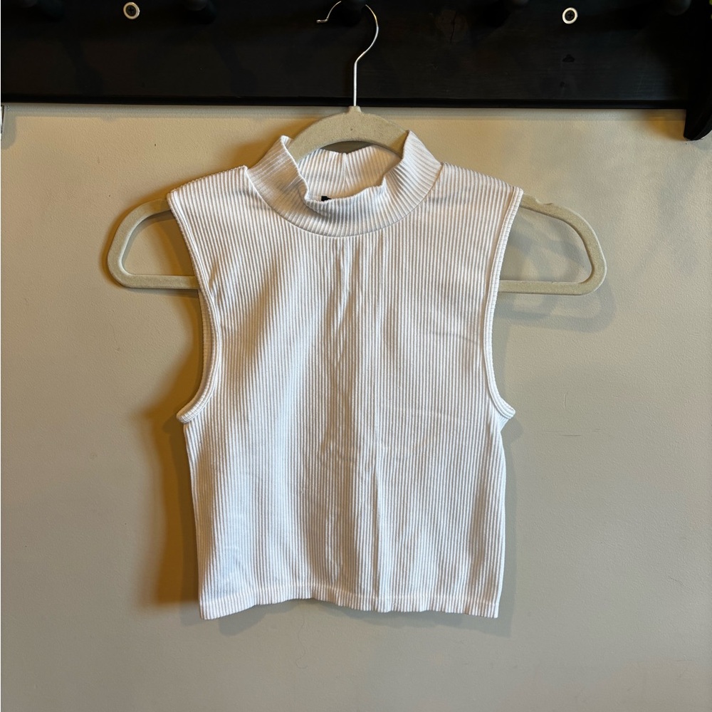 Streetwear Society White Crop Top